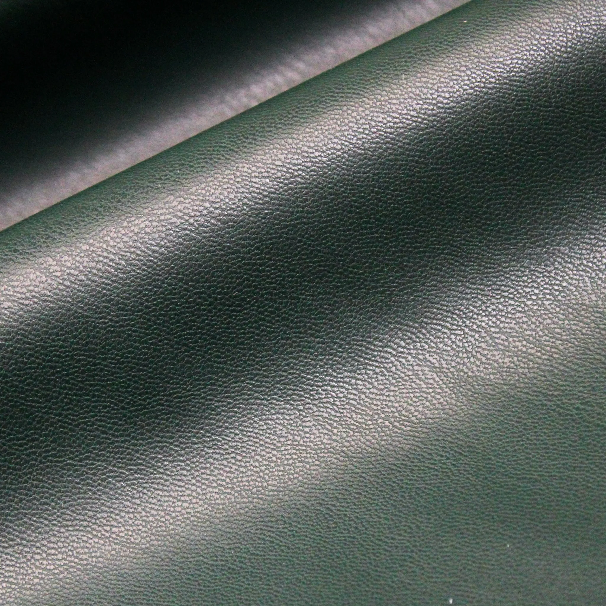 APPAREL PLEATHER (3 COLORS)
