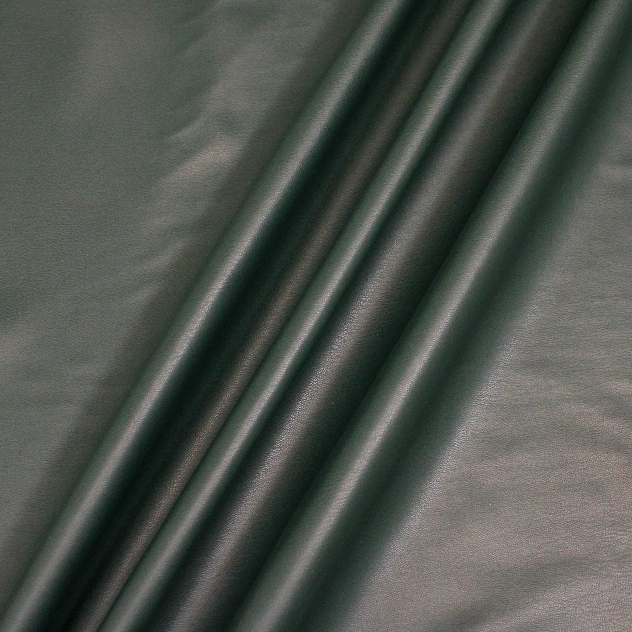 APPAREL PLEATHER (3 COLORS)