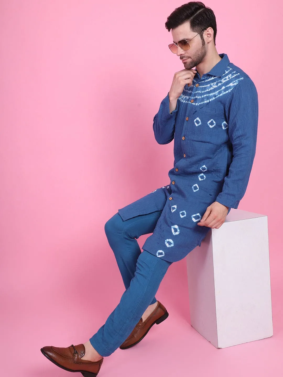 Blue Tie & Dye Men Kurta Set