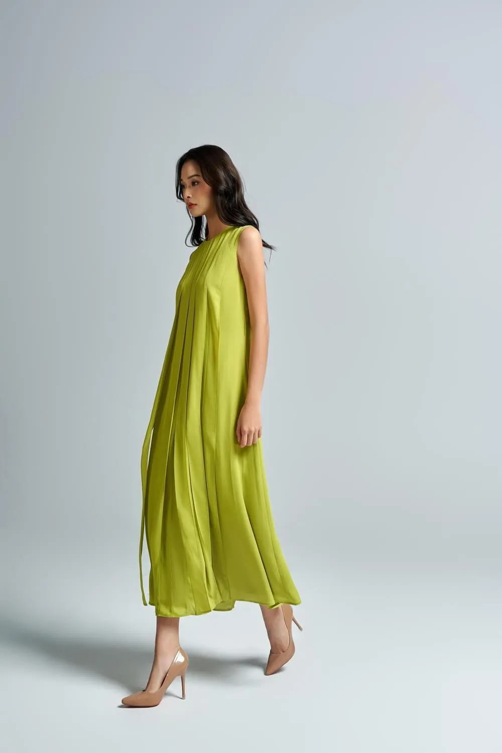 Fidelia Pleated Sleeveless Chiffon Calf Length Dress