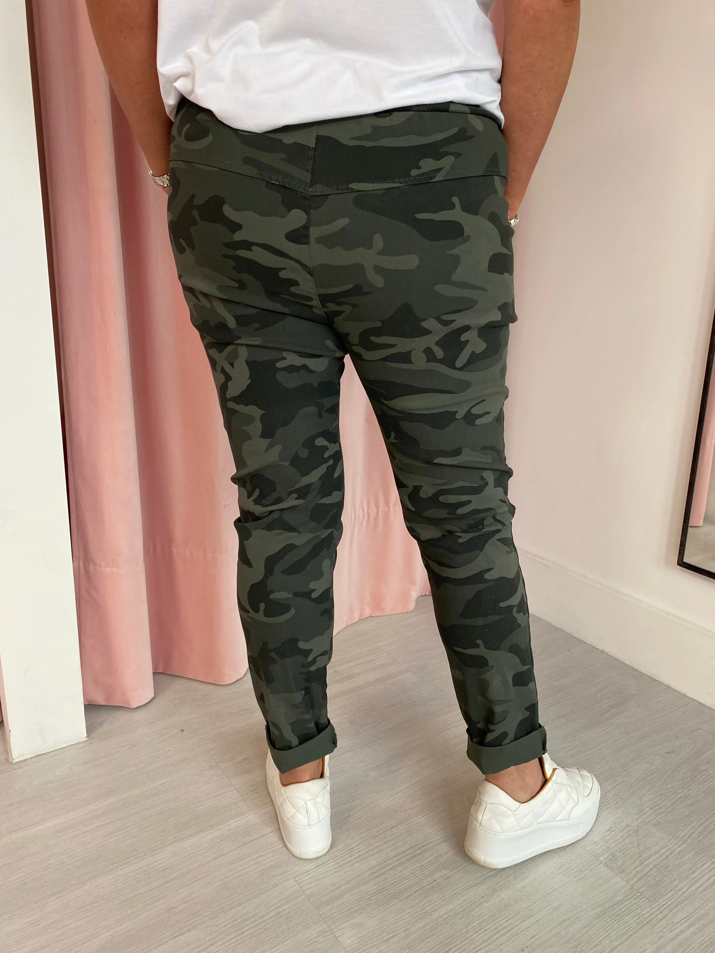 Magic Trousers Camo - Khaki