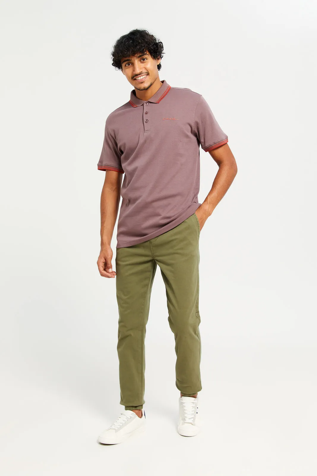 Men Olive Solid Twill Jogger