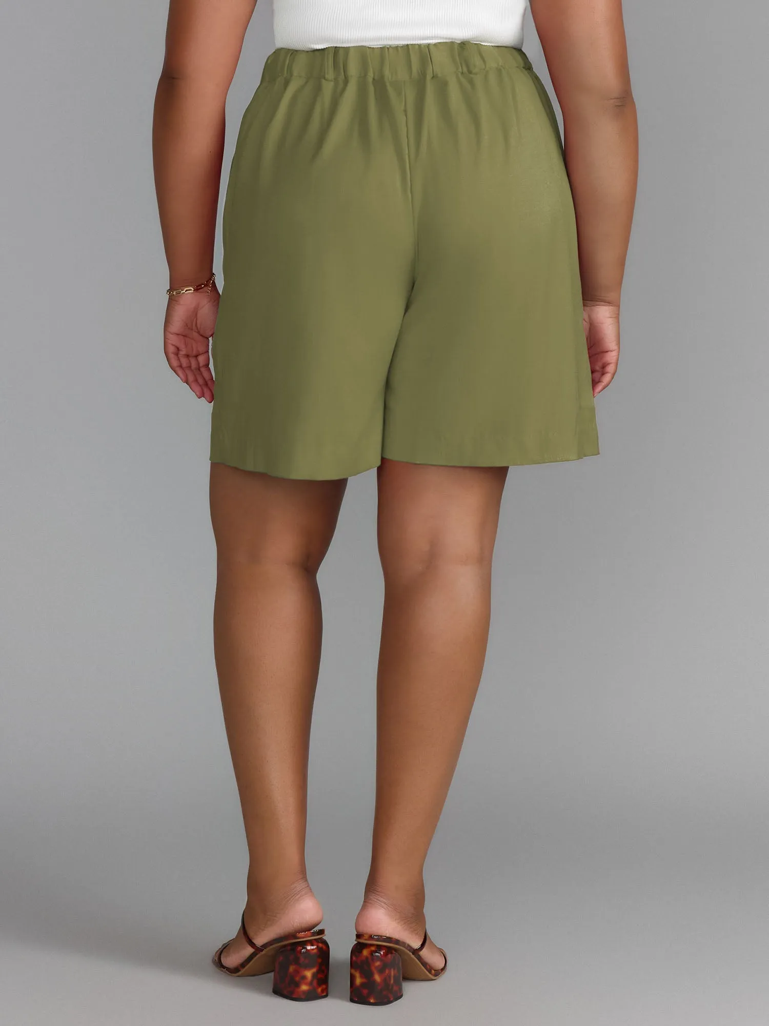 Plus Elastic Back Bermuda Short