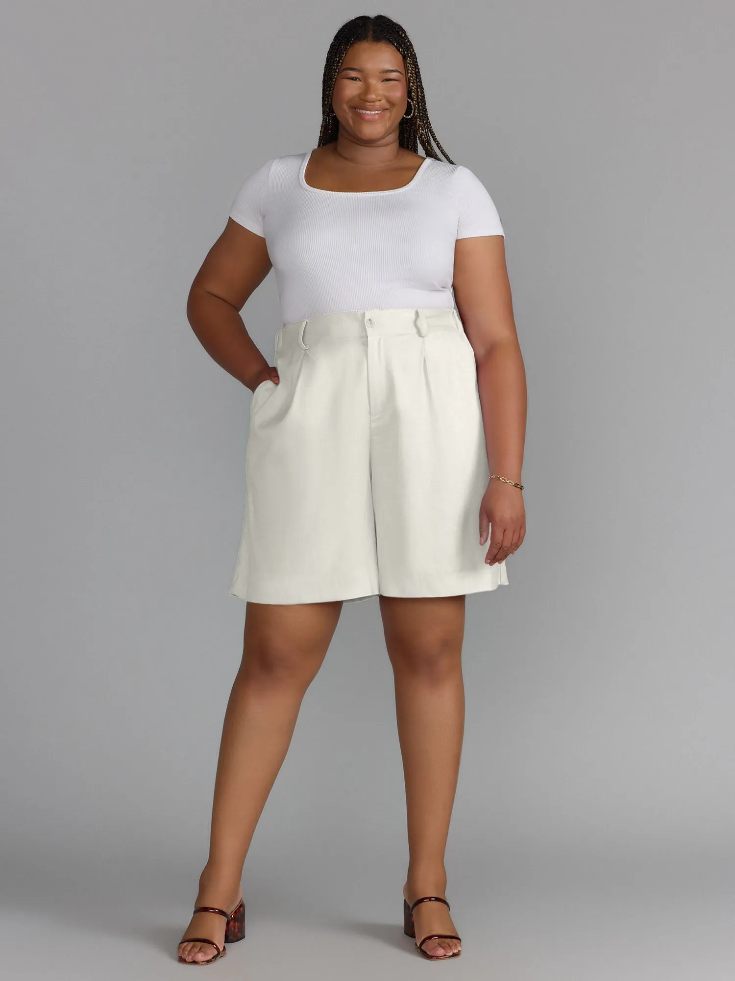 Plus Elastic Back Bermuda Short