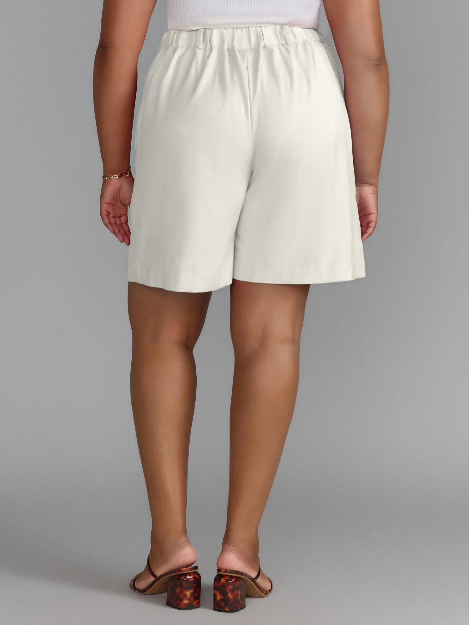 Plus Elastic Back Bermuda Short