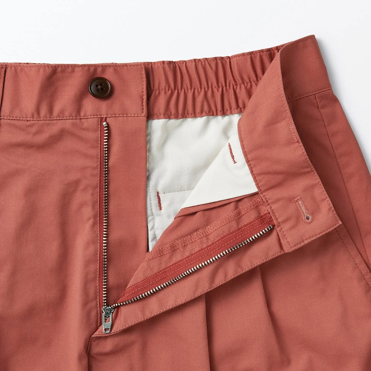 Stretch Pleated Bermuda Shorts
