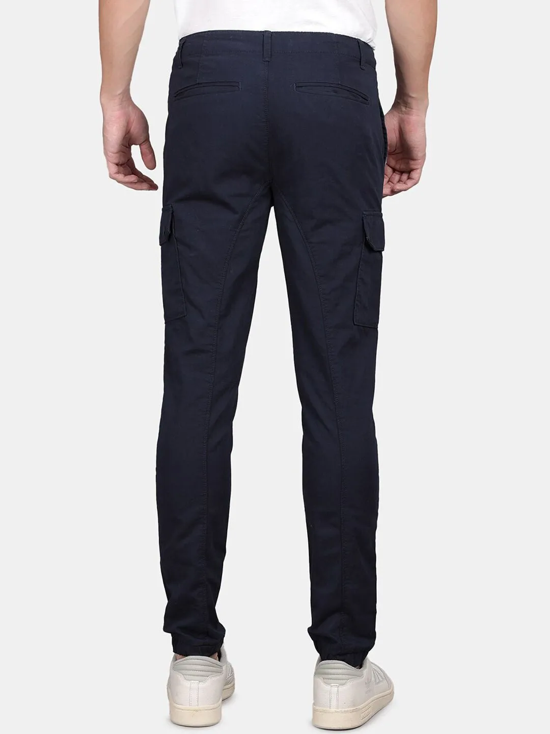T-Base Men Mid-Rise Cotton Cargos Trousers