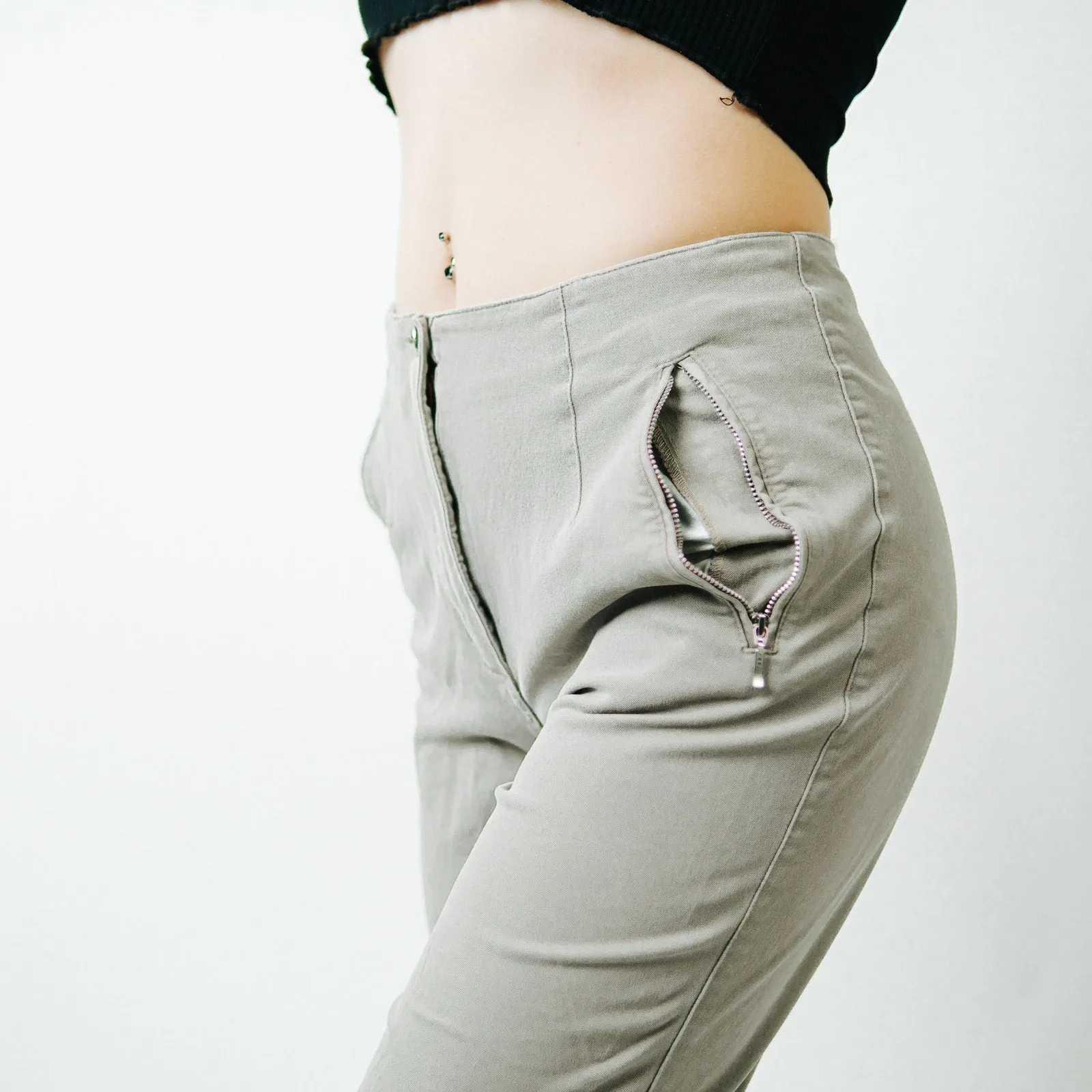 Vanilia High Rise Khaki Trousers - 38