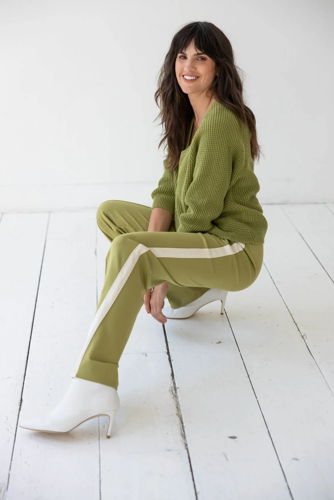 Yest Raven Light Khaki Trousers